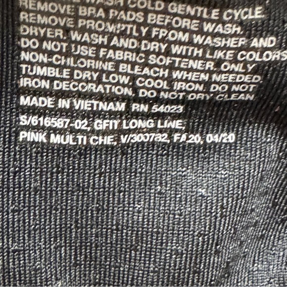 {GAP} "GapFit GFit Low Impact Long Line Pink Multi Cheetah" Gym Yoga Sports Bra - Picture 6 of 6